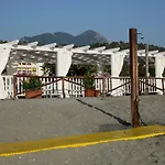 Villaggio Turistico Camping Mare Blu 4* Diamante