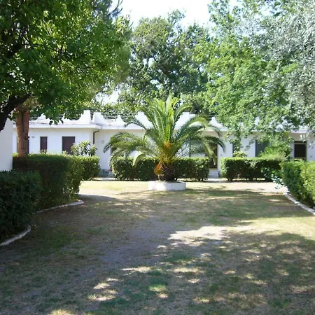 Lejlighedshotel Villaggio Turistico Camping Mare Blu Diamante