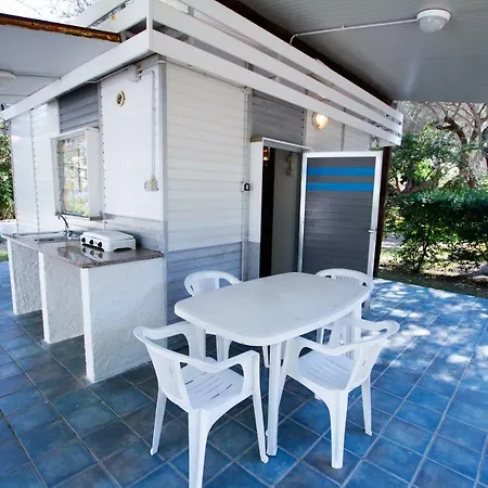 Villaggio Turistico Camping Mare Blu 4* Diamante