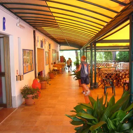 Villaggio Turistico Camping Mare Blu Aparthotel
