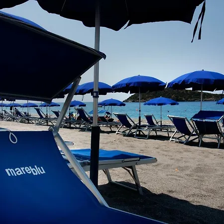 Apartmanhotel Villaggio Turistico Camping Mare Blu 4*