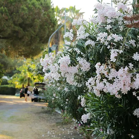 Villaggio Turistico Camping Mare Blu Lejlighedshotel 4*