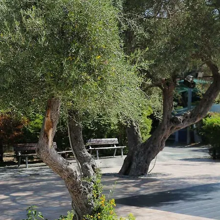 Villaggio Turistico Camping Mare Blu 4*