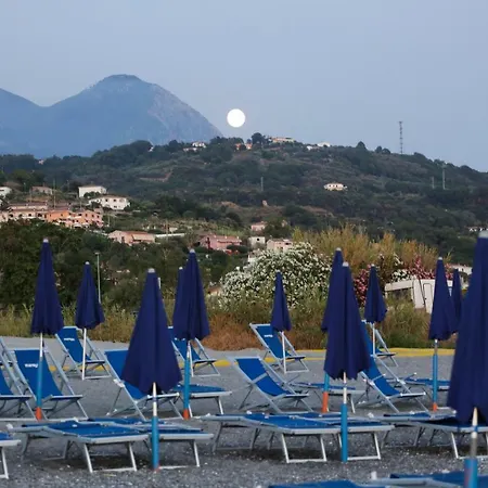 Villaggio Turistico Camping Mare Blu 4* דיאמנטה