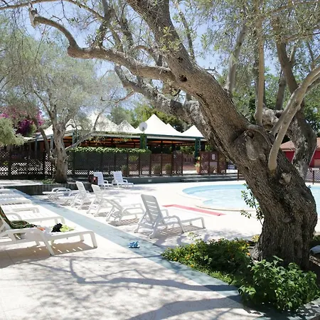 Lejlighedshotel Villaggio Turistico Camping Mare Blu 4*