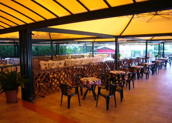 Villaggio Turistico Camping Mare Blu 4*