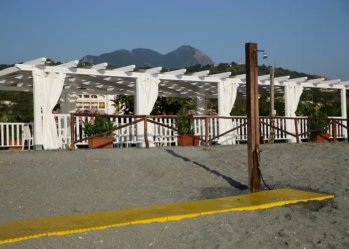 Villaggio Turistico Camping Mare Blu 4* Diamante